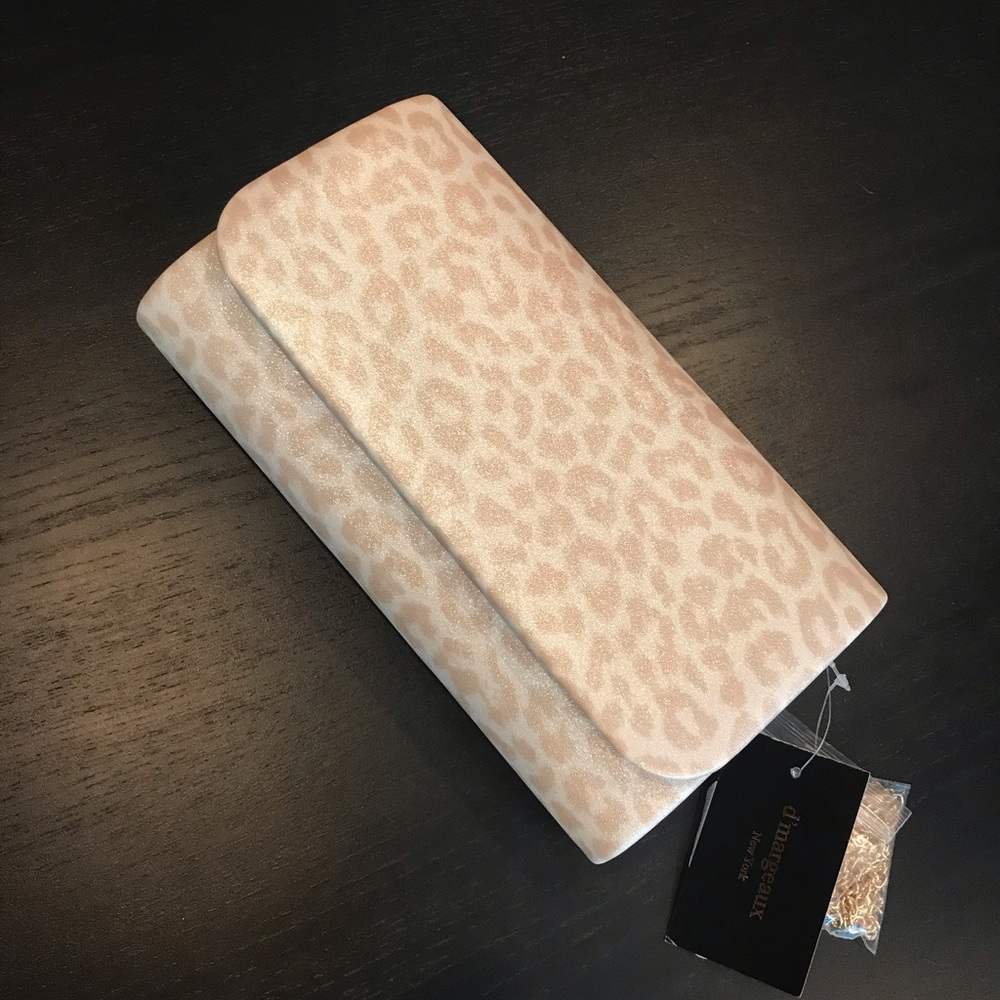 D’margeaux Leopard print purse/clutch
